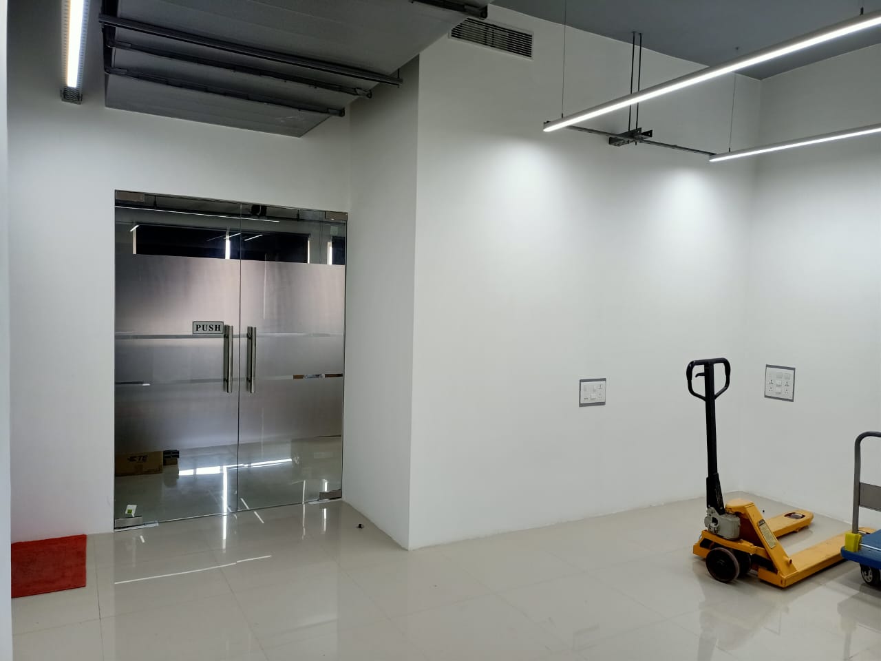 Trio Office - Image 3